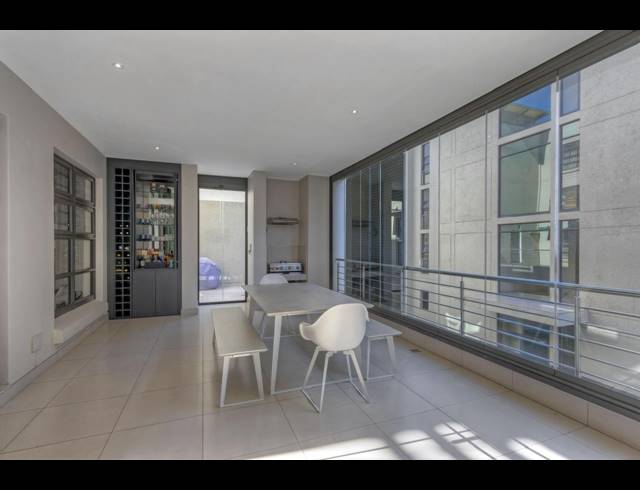 2 BEDROOM APARTMENT FOR SALE IN MORNINGSIDE